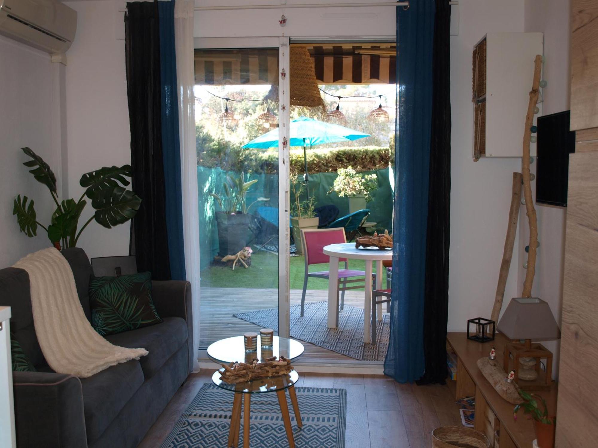 Studio Le Mistral Saint-Raphael  Ngoại thất bức ảnh
